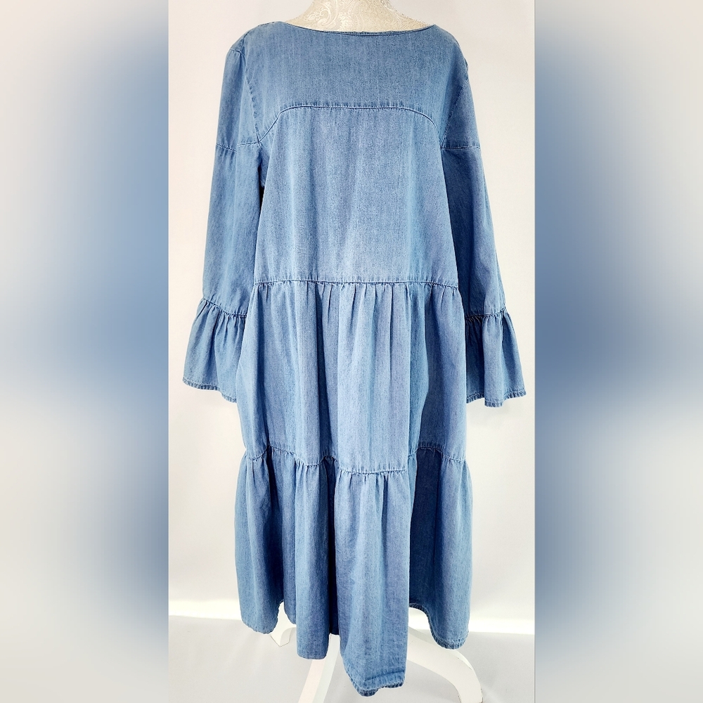 Nicole Miller Blue Chambray Tiered Flounce Dress